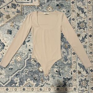 Babaton Contour Longsleeve Bodysuit